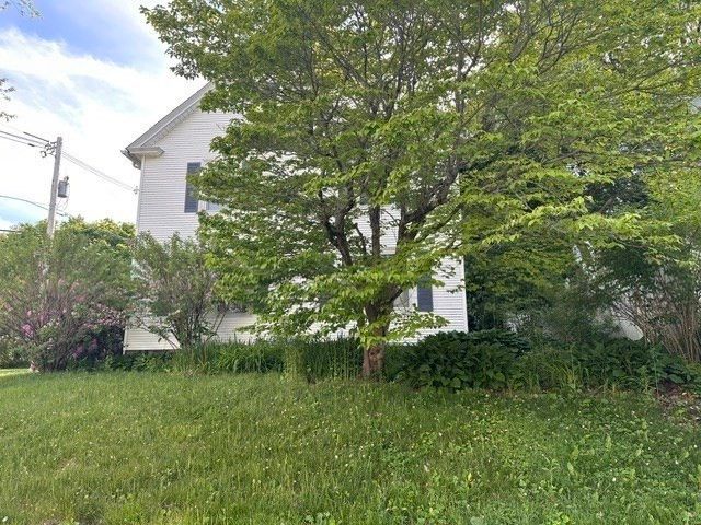 78 Whipple St, Worcester, MA 01607