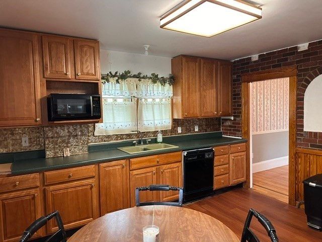 78 Whipple St, Worcester, MA 01607