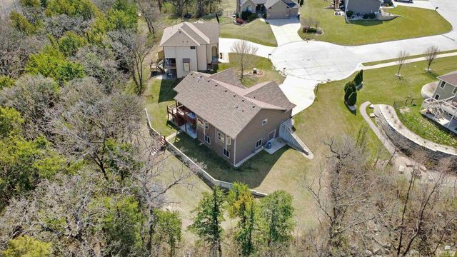 4304 Lusardi Point, Manhattan, KS 66503