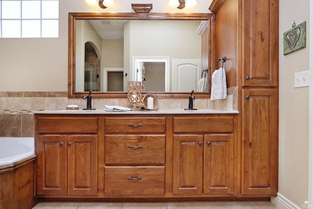 4304 Lusardi Point, Manhattan, KS 66503