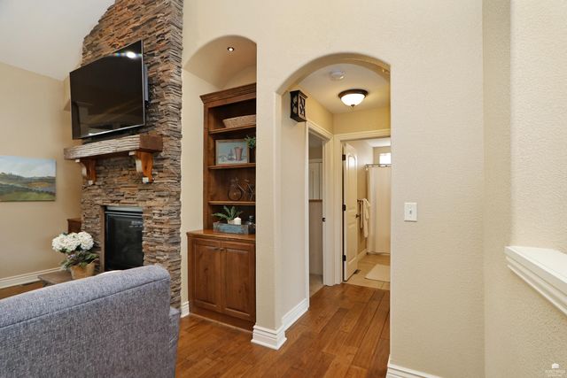 4304 Lusardi Point, Manhattan, KS 66503