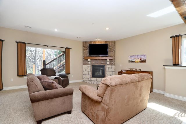 4304 Lusardi Point, Manhattan, KS 66503