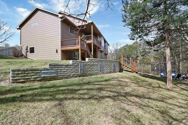 4304 Lusardi Point, Manhattan, KS 66503