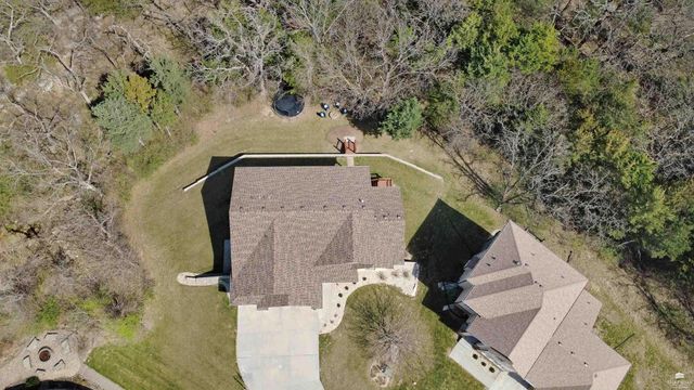 4304 Lusardi Point, Manhattan, KS 66503