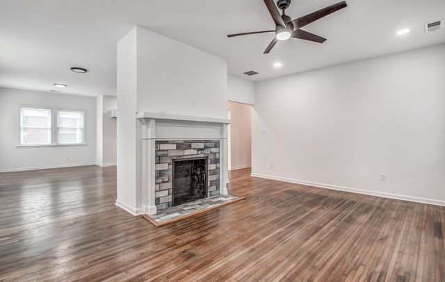 894 N IDLEWILD ST, Memphis, TN 38107