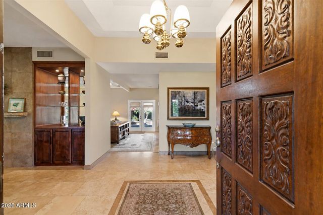 8944 E LAZYWOOD Place, Carefree, AZ 85377