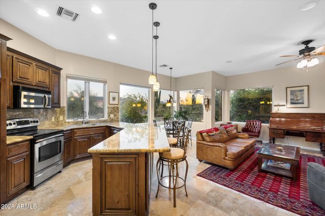 8944 E LAZYWOOD Place, Carefree, AZ 85377