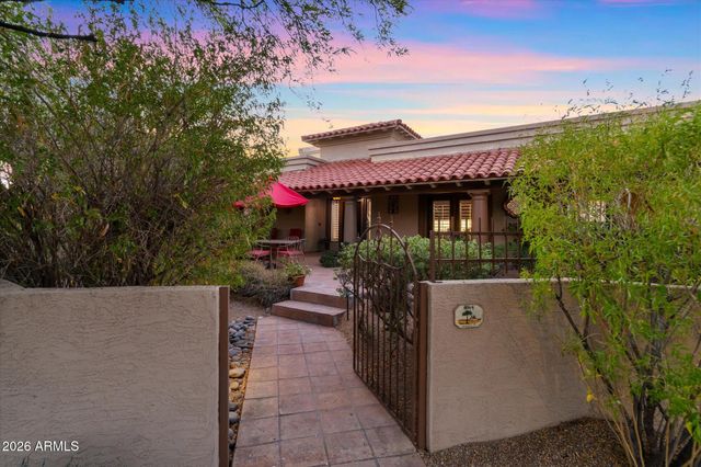 8944 E LAZYWOOD Place, Carefree, AZ 85377