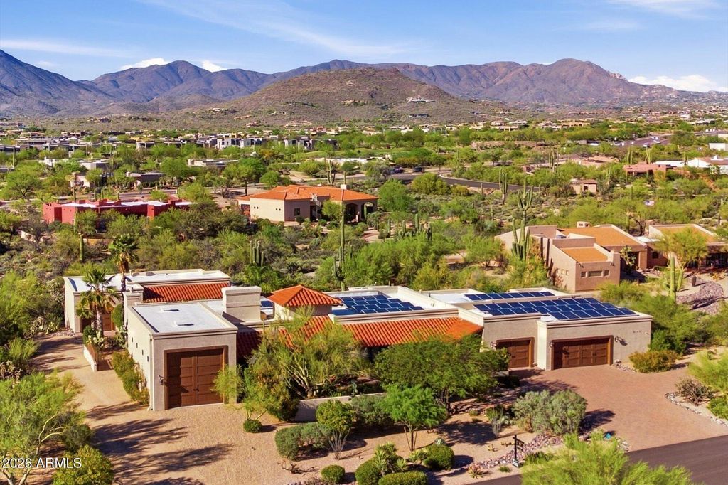8944 E LAZYWOOD Place, Carefree, AZ 85377 — photo 2