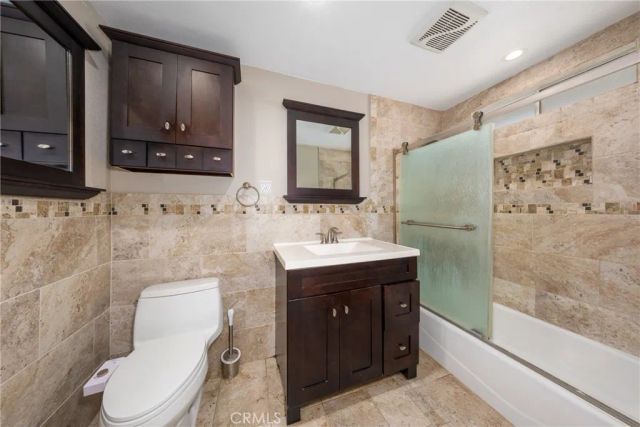 2022 E Linfield, Glendora, CA 91740