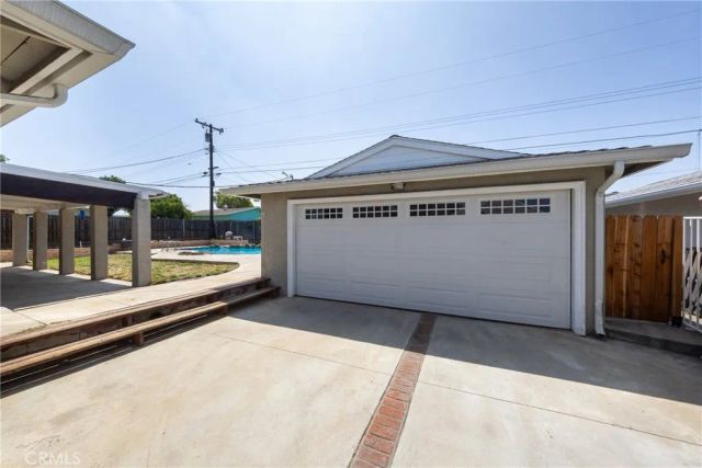 2022 E Linfield, Glendora, CA 91740