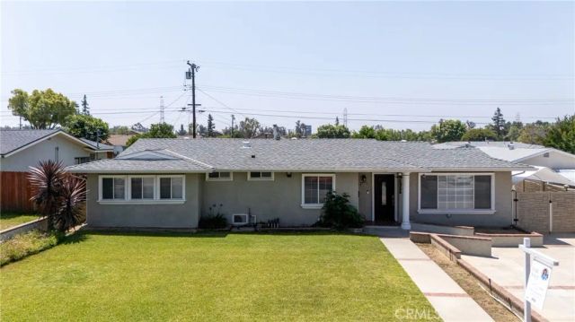 2022 E Linfield, Glendora, CA 91740