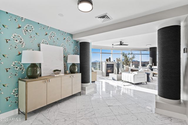 140 E RIO SALADO Parkway 1103, Tempe, AZ 85281