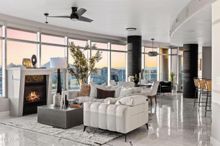 140 E RIO SALADO Parkway 1103, Tempe, AZ 85281