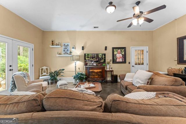 202 Rolling Ridge Court, Statesboro, GA 30461