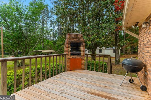 202 Rolling Ridge Court, Statesboro, GA 30461