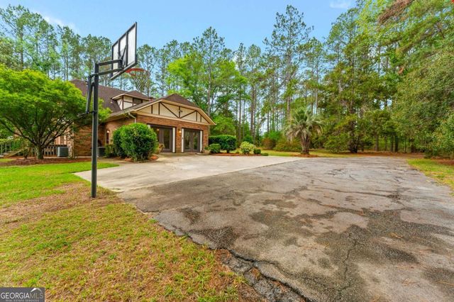 202 Rolling Ridge Court, Statesboro, GA 30461