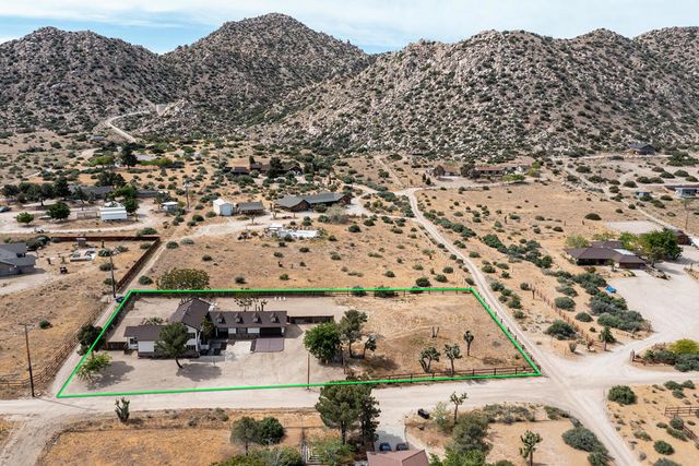 5523 Tom Mix Road, Pioneertown, CA 92268