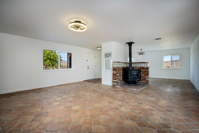 5523 Tom Mix Road, Pioneertown, CA 92268