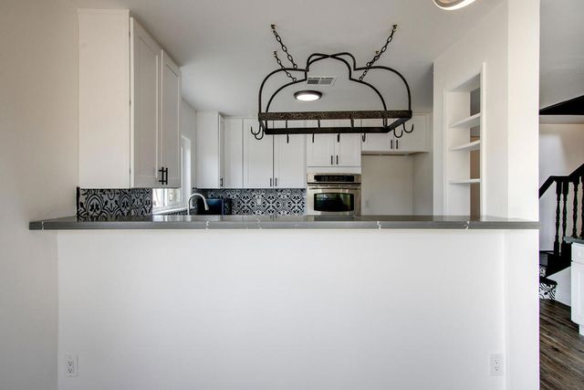 5523 Tom Mix Road, Pioneertown, CA 92268