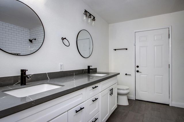 5523 Tom Mix Road, Pioneertown, CA 92268