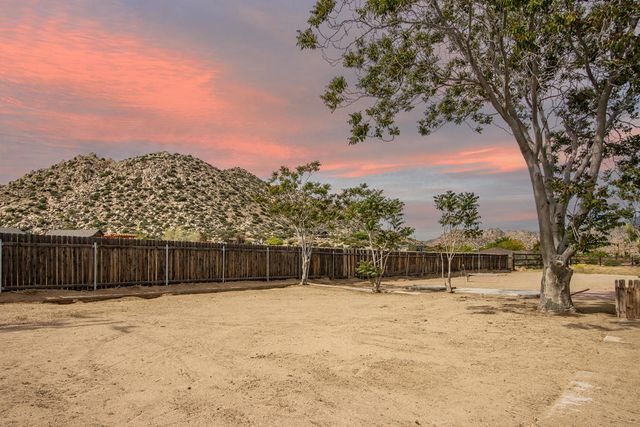 5523 Tom Mix Road, Pioneertown, CA 92268