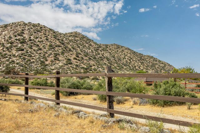5523 Tom Mix Road, Pioneertown, CA 92268