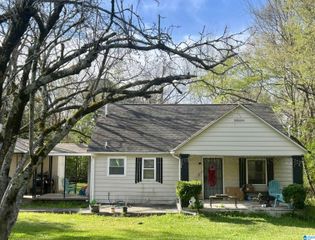 113 22ND AVENUE NE, Center Point, AL 35215