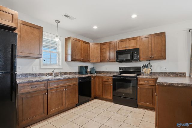 2715 Wilson Drive, Huntsville, AL 35816