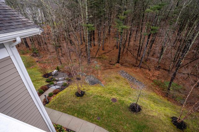 7 Willey Creek Rd Unit 405, Exeter, NH 03833