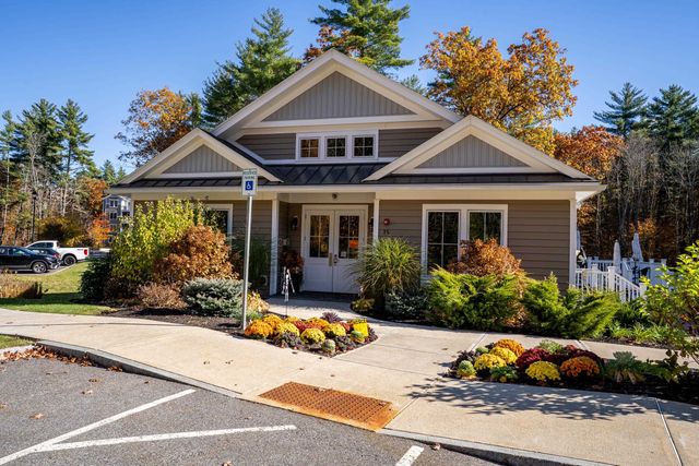 7 Willey Creek Rd Unit 405, Exeter, NH 03833