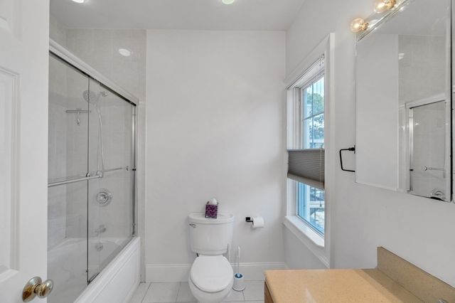 29 Vinton Street 7, Boston, MA 02127