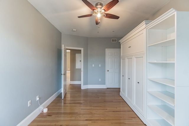 29 Vinton Street 7, Boston, MA 02127