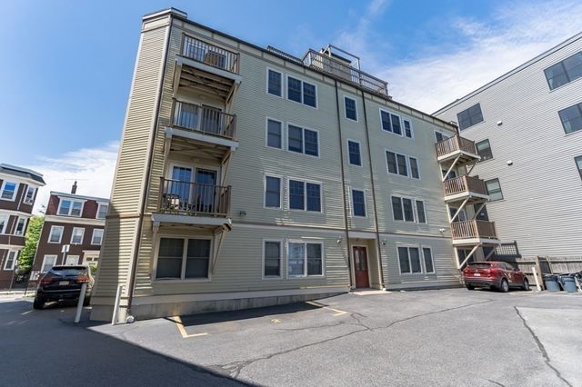 29 Vinton Street 7, Boston, MA 02127