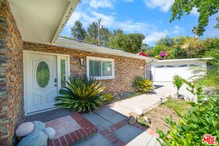 4923 Burgoyne Lane, La Canada Flintridge, CA 91011