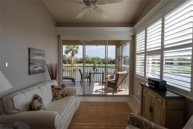 107 WOODBRIDGE DRIVE 204, Venice, FL 34293