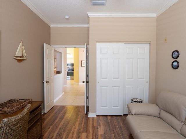 107 WOODBRIDGE DRIVE 204, Venice, FL 34293