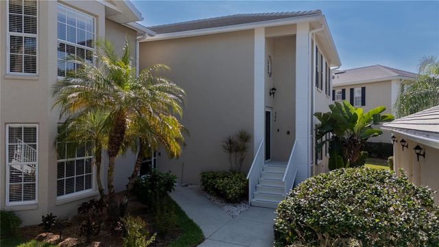 107 WOODBRIDGE DRIVE 204, Venice, FL 34293