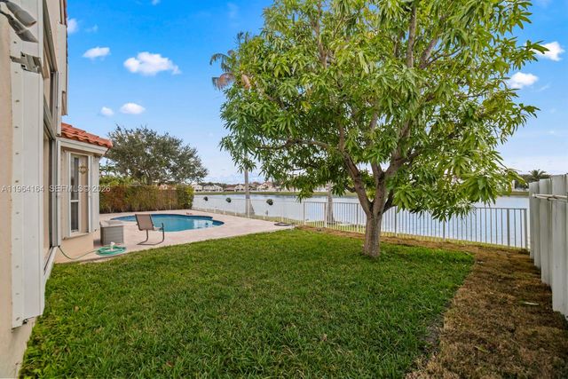 3322 SW 51st St, Hollywood, FL 33312