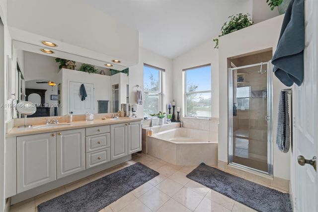 3322 SW 51st St, Hollywood, FL 33312