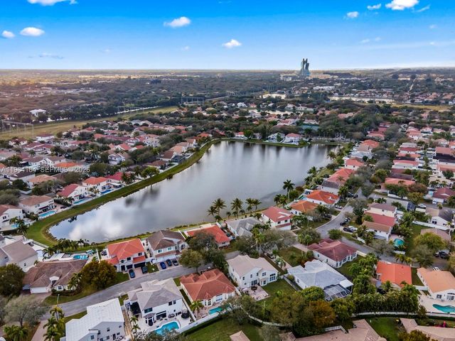 3322 SW 51st St, Hollywood, FL 33312