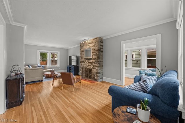 3273 Meadowbrook Boulevard, Cleveland Heights, OH 44118