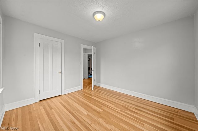 3273 Meadowbrook Boulevard, Cleveland Heights, OH 44118
