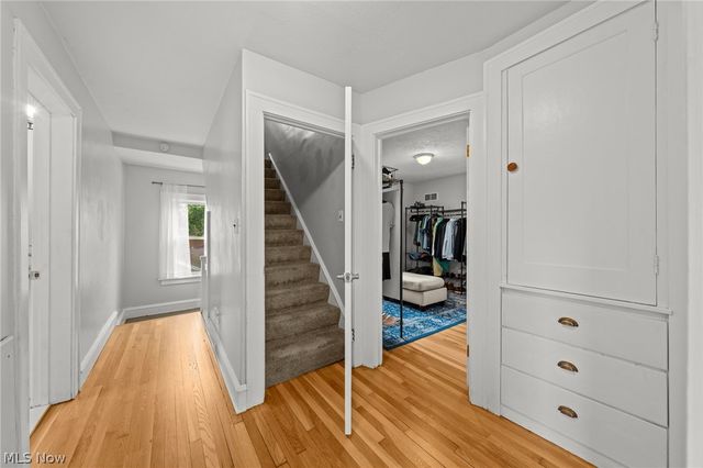 3273 Meadowbrook Boulevard, Cleveland Heights, OH 44118