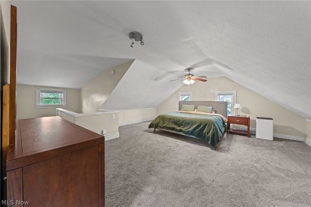 3273 Meadowbrook Boulevard, Cleveland Heights, OH 44118