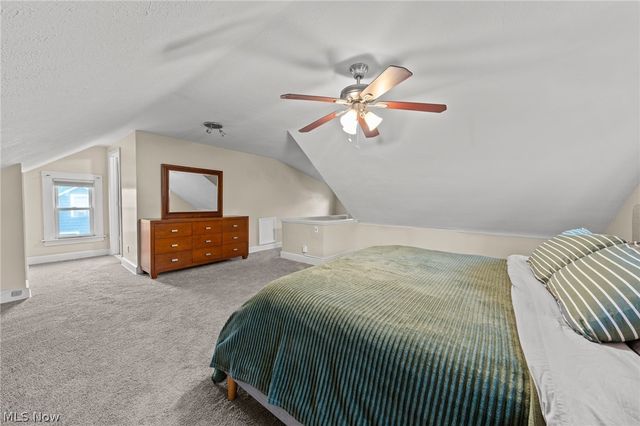 3273 Meadowbrook Boulevard, Cleveland Heights, OH 44118