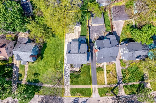 3273 Meadowbrook Boulevard, Cleveland Heights, OH 44118