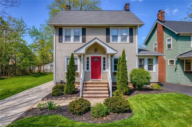 3273 Meadowbrook Boulevard, Cleveland Heights, OH 44118