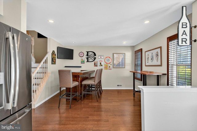 53 SAW MILL DR, Mount Laurel, NJ 08054