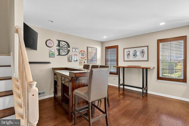 53 SAW MILL DR, Mount Laurel, NJ 08054